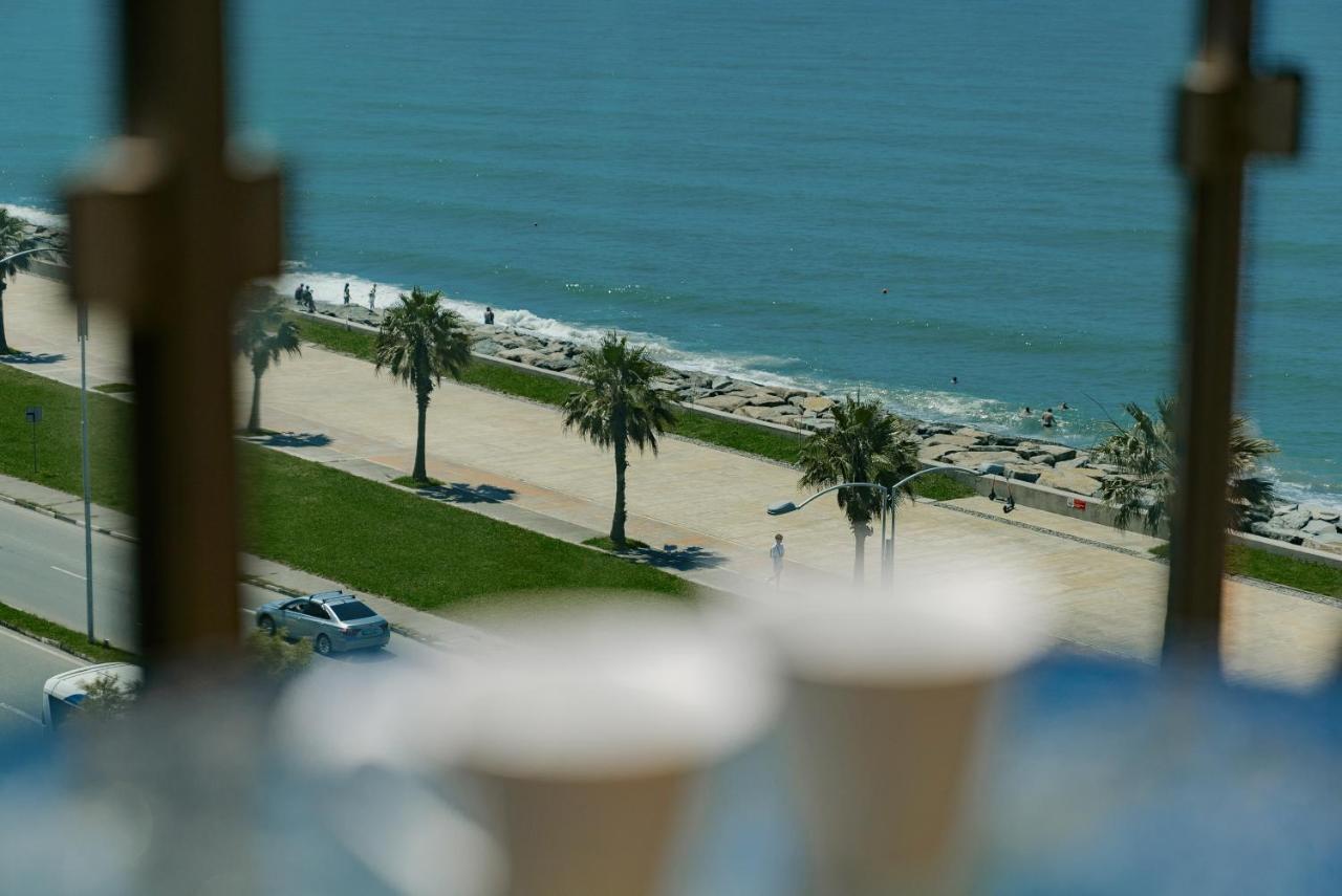 G-Point New Beach Batoumi Extérieur photo