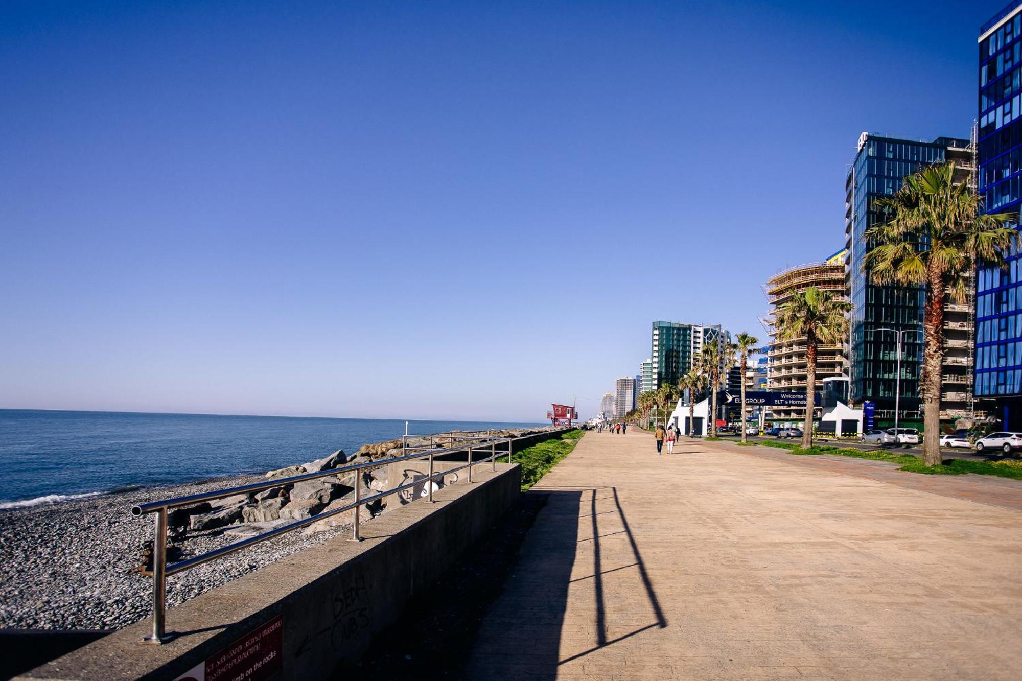 G-Point New Beach Batoumi Extérieur photo